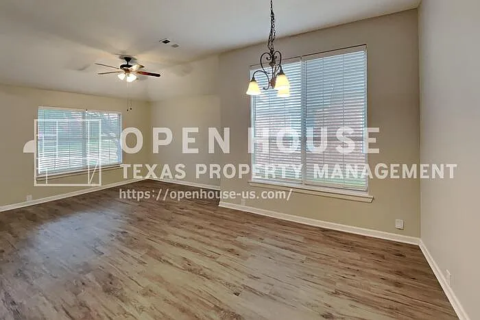 9817 Preston Vineyard Dr — Photo 8