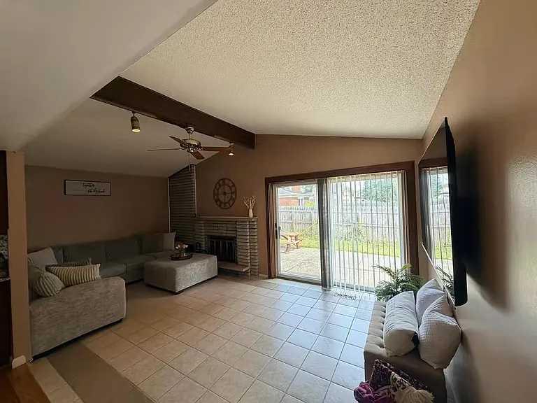 4819 Muriel Dr — Photo 5