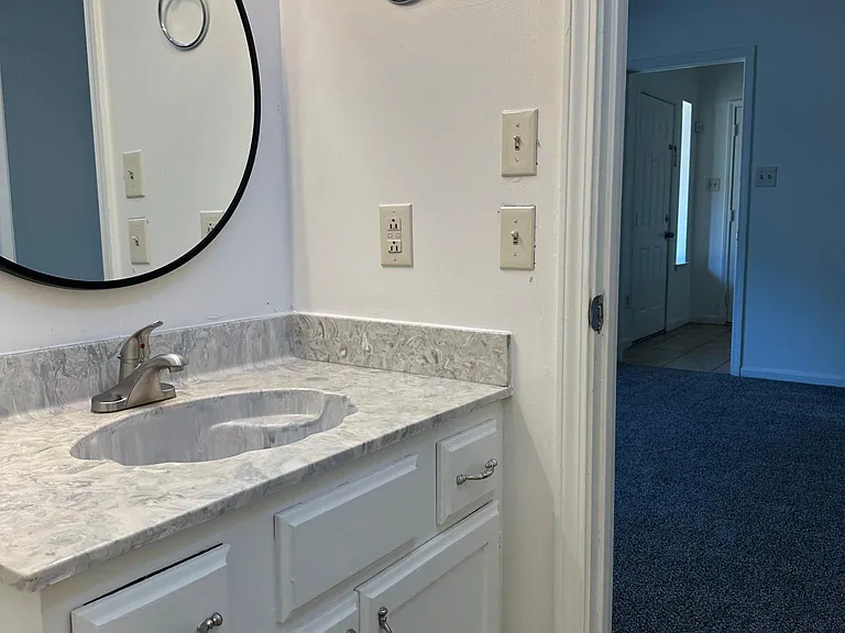 31 Vantage Dr — Photo 7