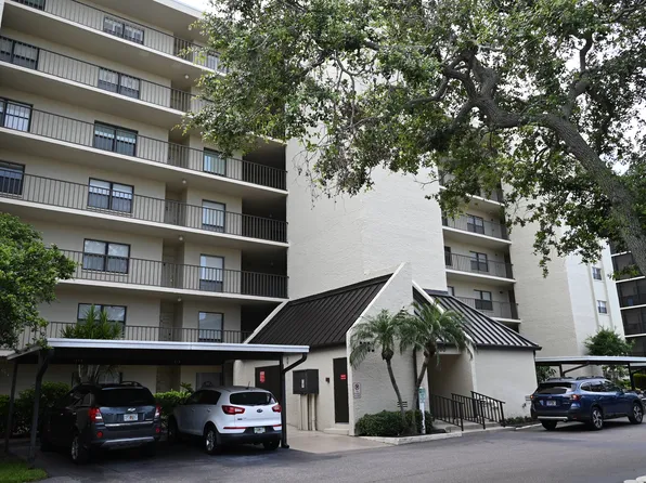 2700 Cove Cay Dr Unit 5D, Clearwater, FL 33760