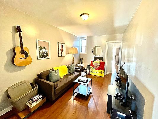 1st image of 558 Lexington Ave Floor 4