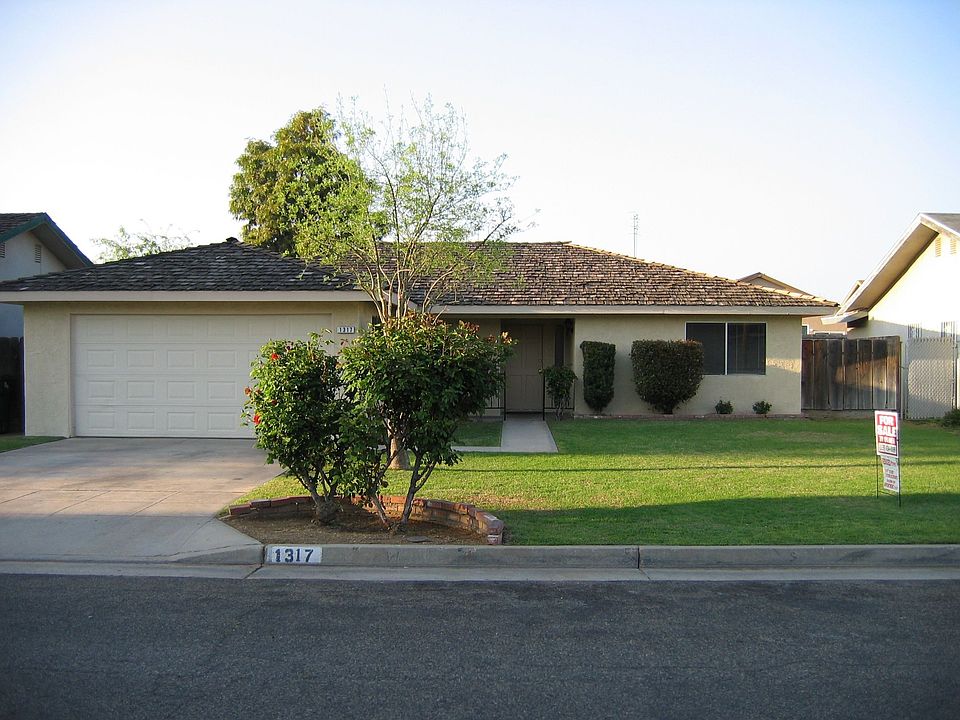 1317 Mission - Very Clean Home at Great Price!!!