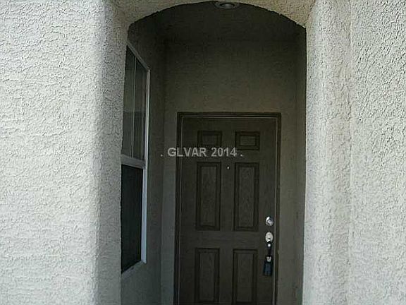 2nd image of 1003 Dawn Valley Dr