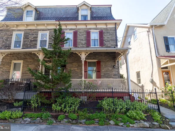 234 E Benezet St, Philadelphia, PA 19118