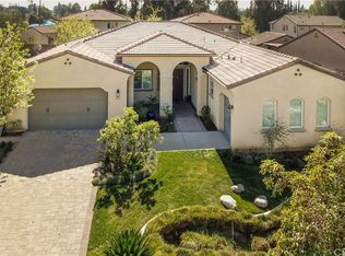 22012 Chatsworth St, Chatsworth, CA 91311