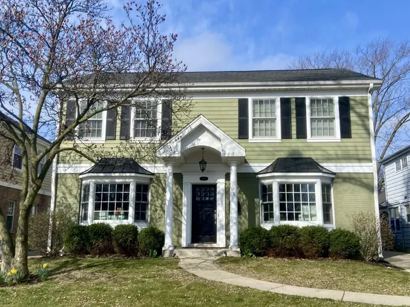 706 S Dunton Ave, Arlington Heights, IL 60005