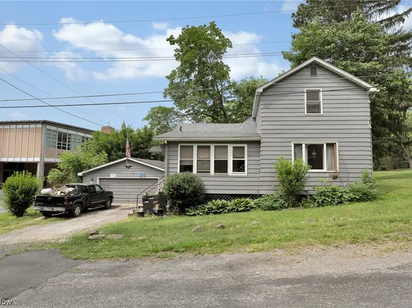 50 Elm St, Leetonia, OH 44431