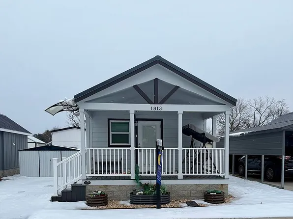 1813 S East St, Rogers, AR 72756