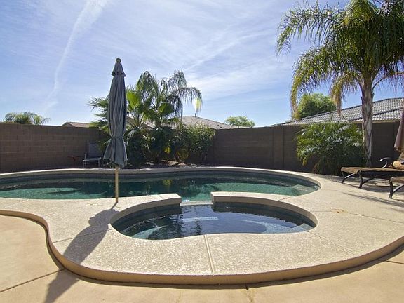 2nd image of 17871 W Ivy Ln