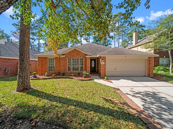 154 W Russet Grove Circle, The Woodlands, TX 77384
