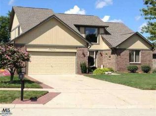 52177 Boland Rd, Chesterfield, MI 48047