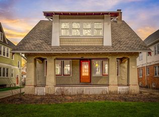 6316 W Wisconsin Ave, Wauwatosa, WI 53213