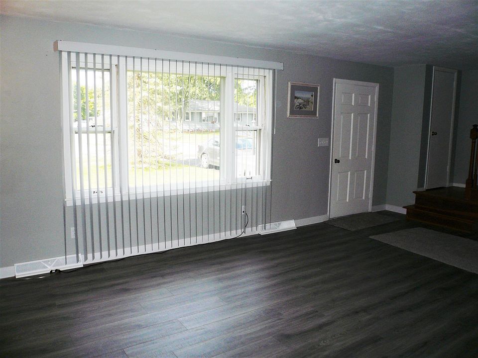 1st image of 1787 Lemont Dr
