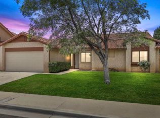 37741 Lupine St, Palmdale, CA 93552