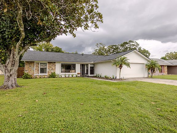 2nd image of 14909 Coldwater Ln