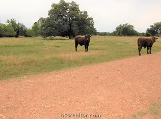 1017 Private Road 3262, Giddings, TX 78942
