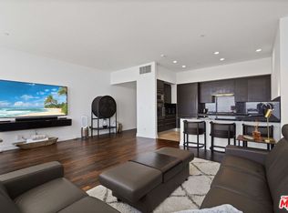 900 W Olympic Blvd UNIT 39D, Los Angeles, CA 90015