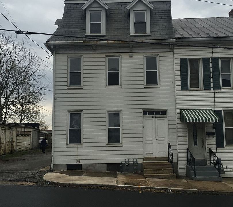 1st image of 295 Jefferson Ave #2