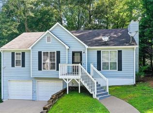 7460 Hunters Ridge Dr, Douglasville, GA 30134