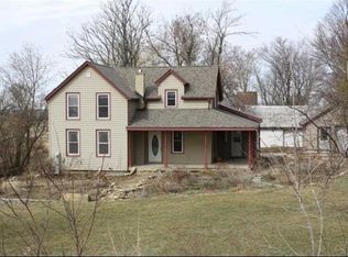 1886 Midway Rd, Mineral Point, WI 53565