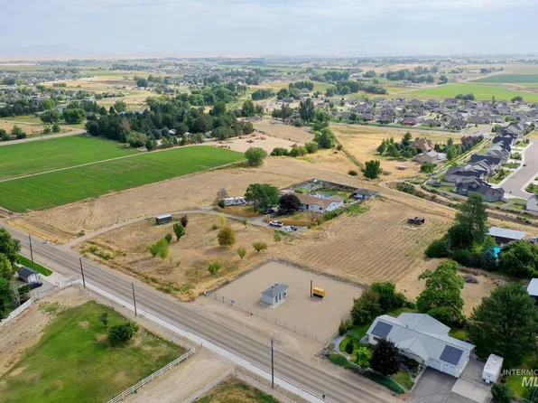 23848 Cemetery Rd, Middleton, ID 83644