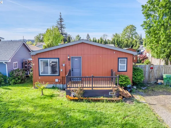 710 Schlador St, Silverton, OR 97381