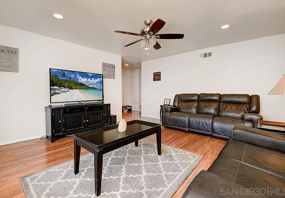 1st image of 3137 Magellan St