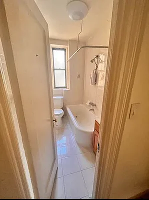 Rented by Space Real Estate | media 11