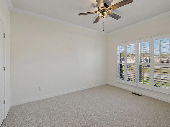 5th image of 2002 Virgle Cir