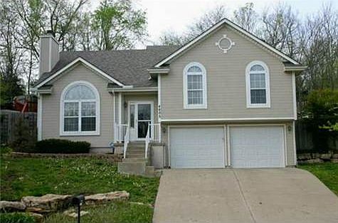 1st image of 4605 NW Pennington Ln