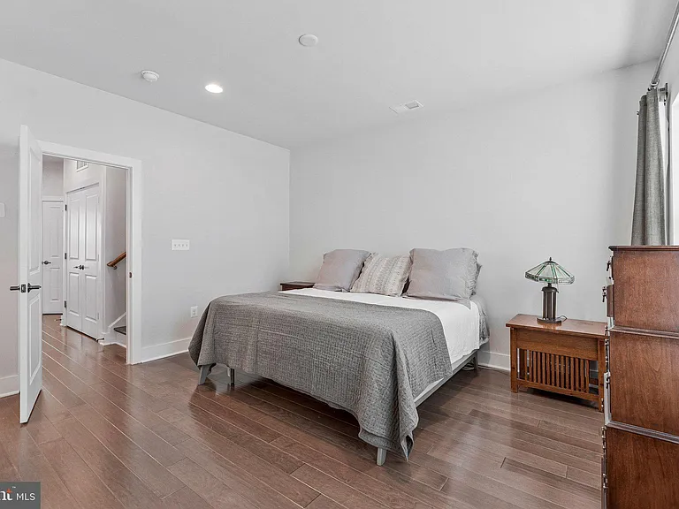 14803 Retreat Blvd — Photo 28