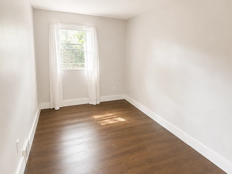 459 W Jefferson St #1 — Photo 11