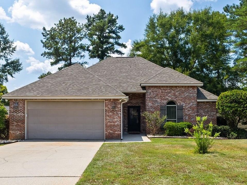 1st image of 10 Apalachee Dr