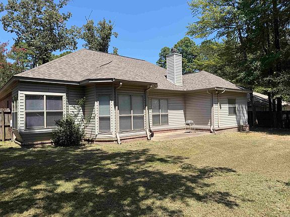 3rd image of 806 Semora Rd