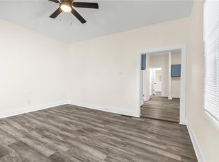 210 Osage St, Leavenworth, KS 66048