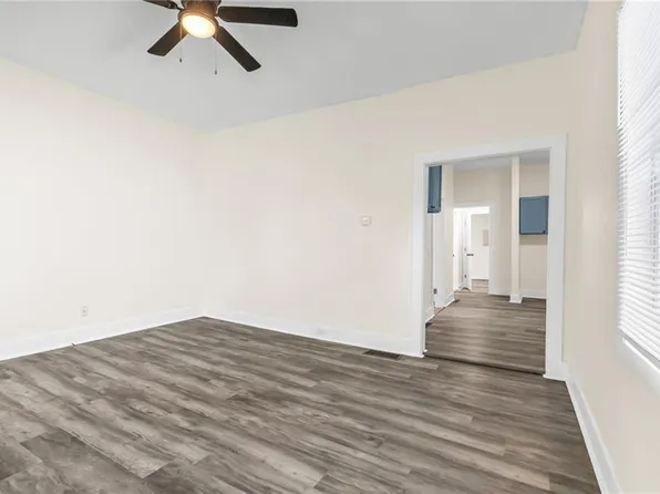 210 Osage St, Leavenworth, KS 66048