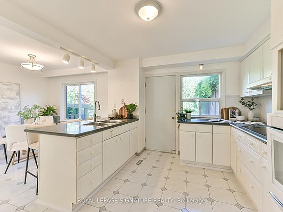 5th image of 52 Daleside Cres