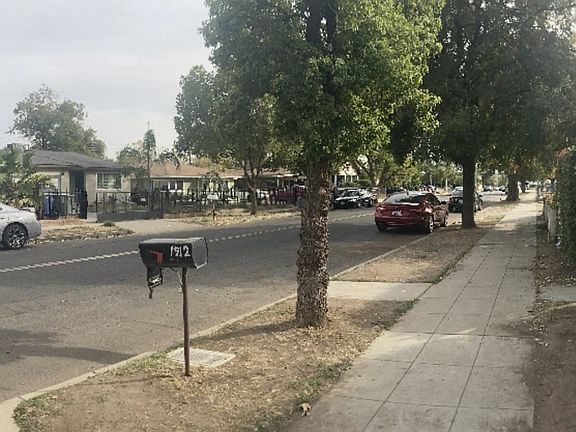2nd image of 1912 S Hazelwood Blvd