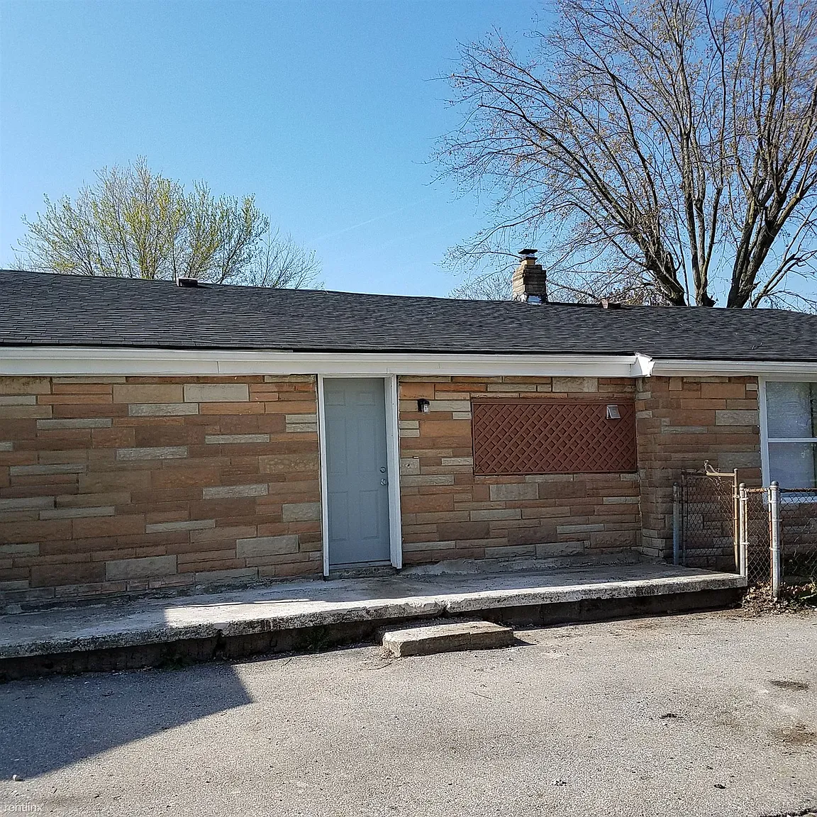 3201 Mars Hill St photo 1
