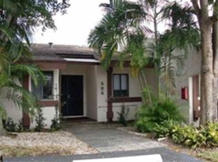 505 NE 199th Ln, Miami, FL 33179