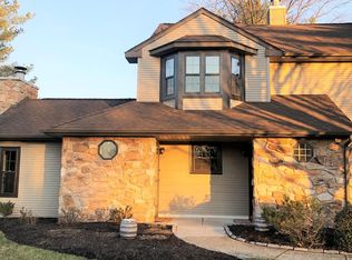 202 Hackberry Ct, Warrington, PA 18976