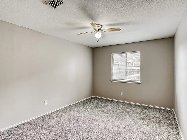 3605 Teal Glen St — Photo 14