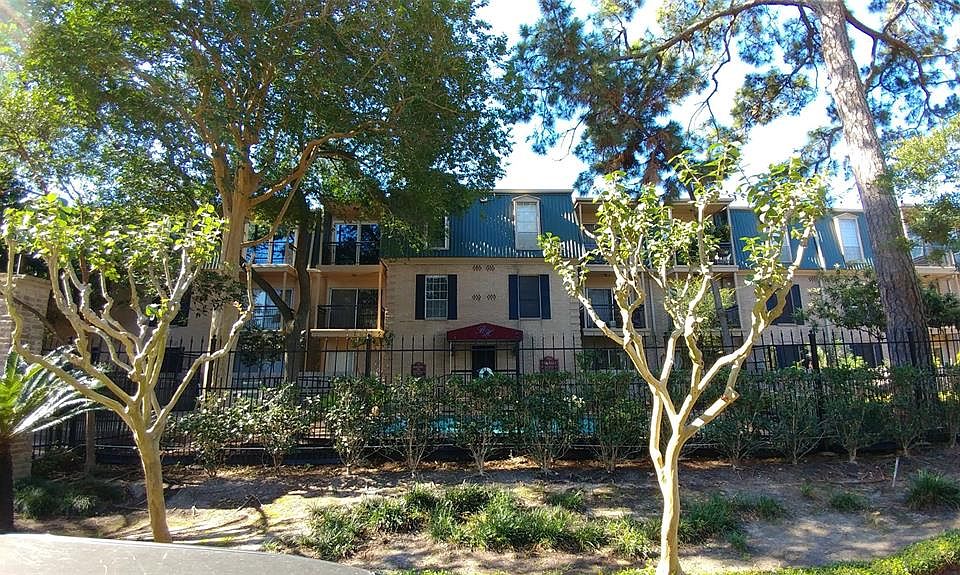 1st image of 4515 Briar Hollow Pl APT 113