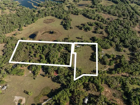 9278/9265 County Road 734, Center Hill, FL 33514