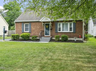 11 Rapple Dr, Albany, NY 12205