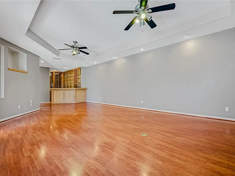 5917 Harvest Hill Rd — Photo 14