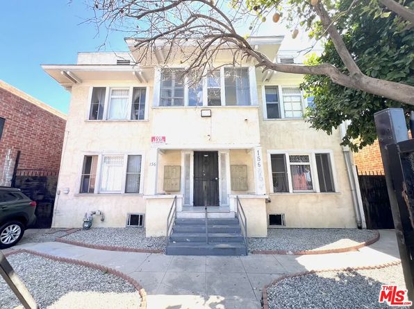 156 W 32nd St APT 6