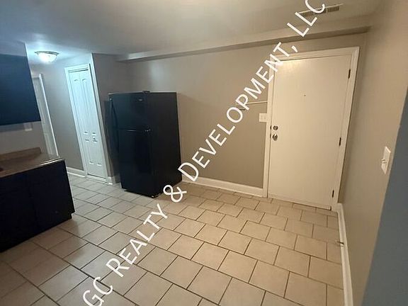2nd image of 6353-6355 S Langley Ave Unit 6353