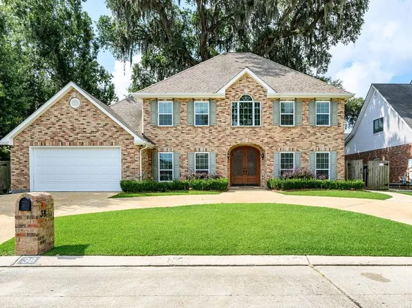 38 Shadows Ct, Marrero, LA 70072