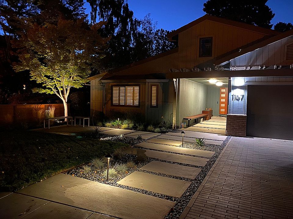 2nd image of 1157 Lennon Way